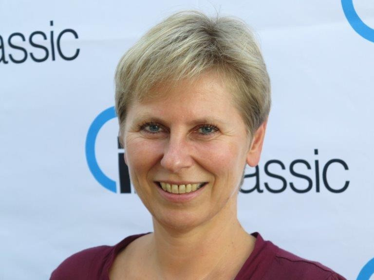 Profilbild Pressereferentin  Bettina Uhrmann