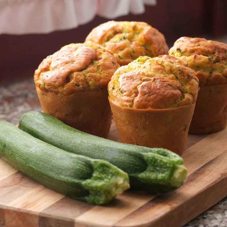 Muffins mit Zucchini und Möhre